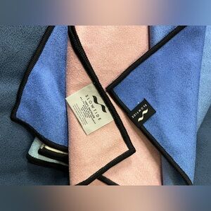 Slowtide microfiber towel